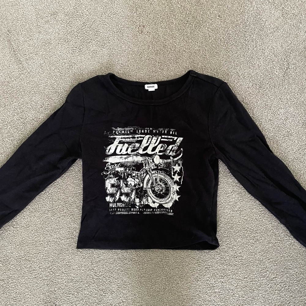 Garage Black Long-Sleeved Graphic T-Shirt